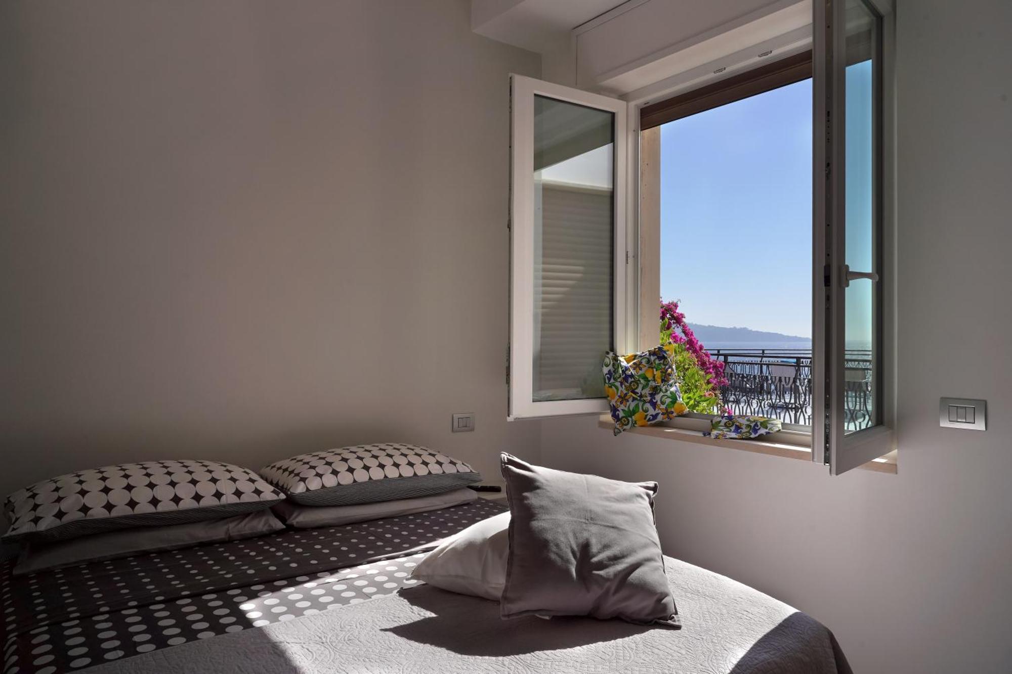 Seaside Dream View